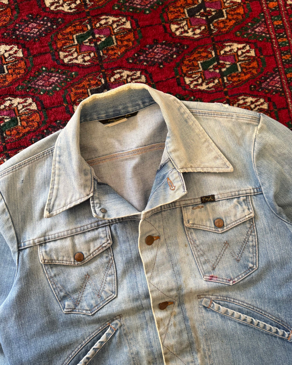 1980s wrangler faded no fault denim jacket