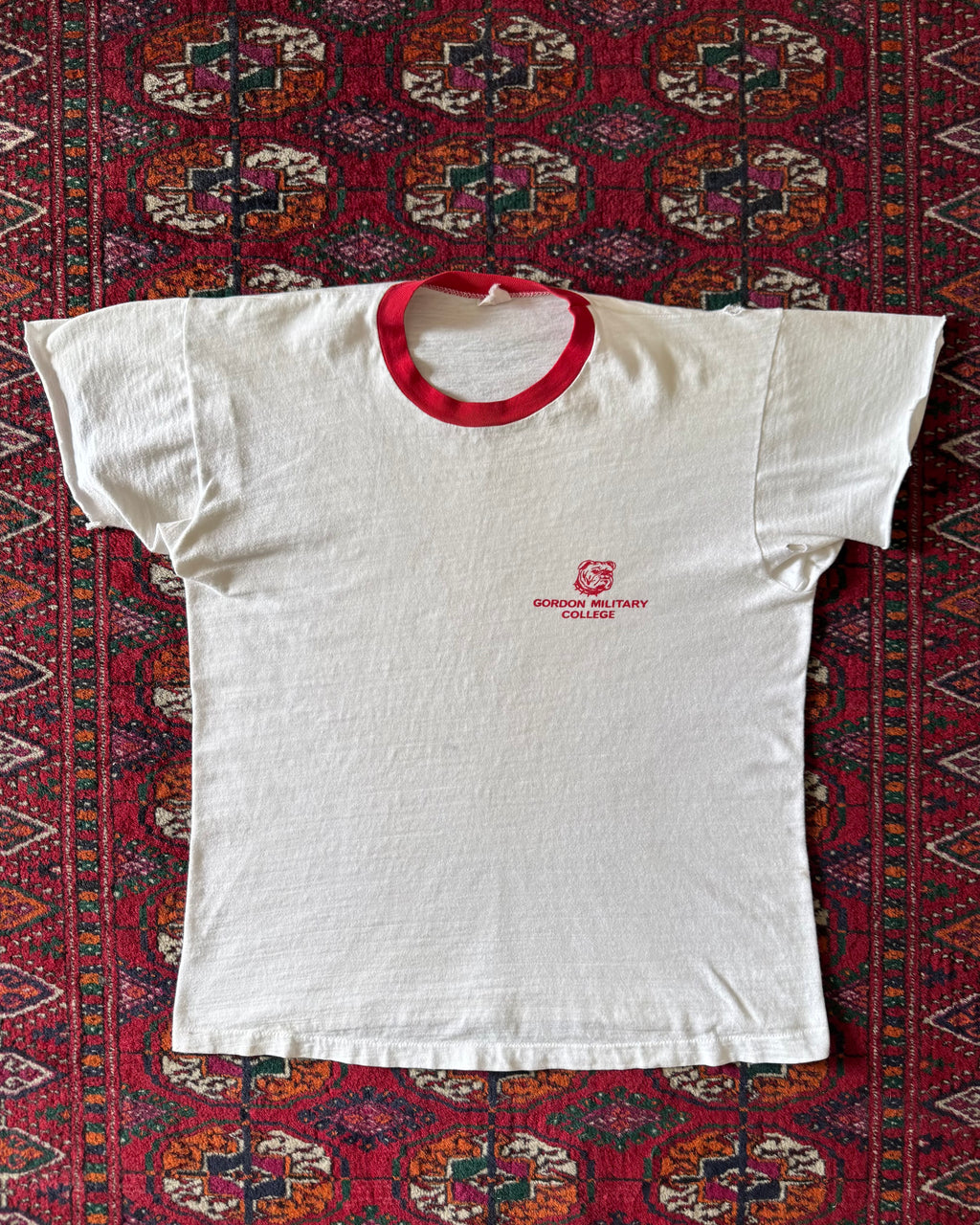 1950s/60s champion running man, Gordon military college distressed T-shirt ￼
