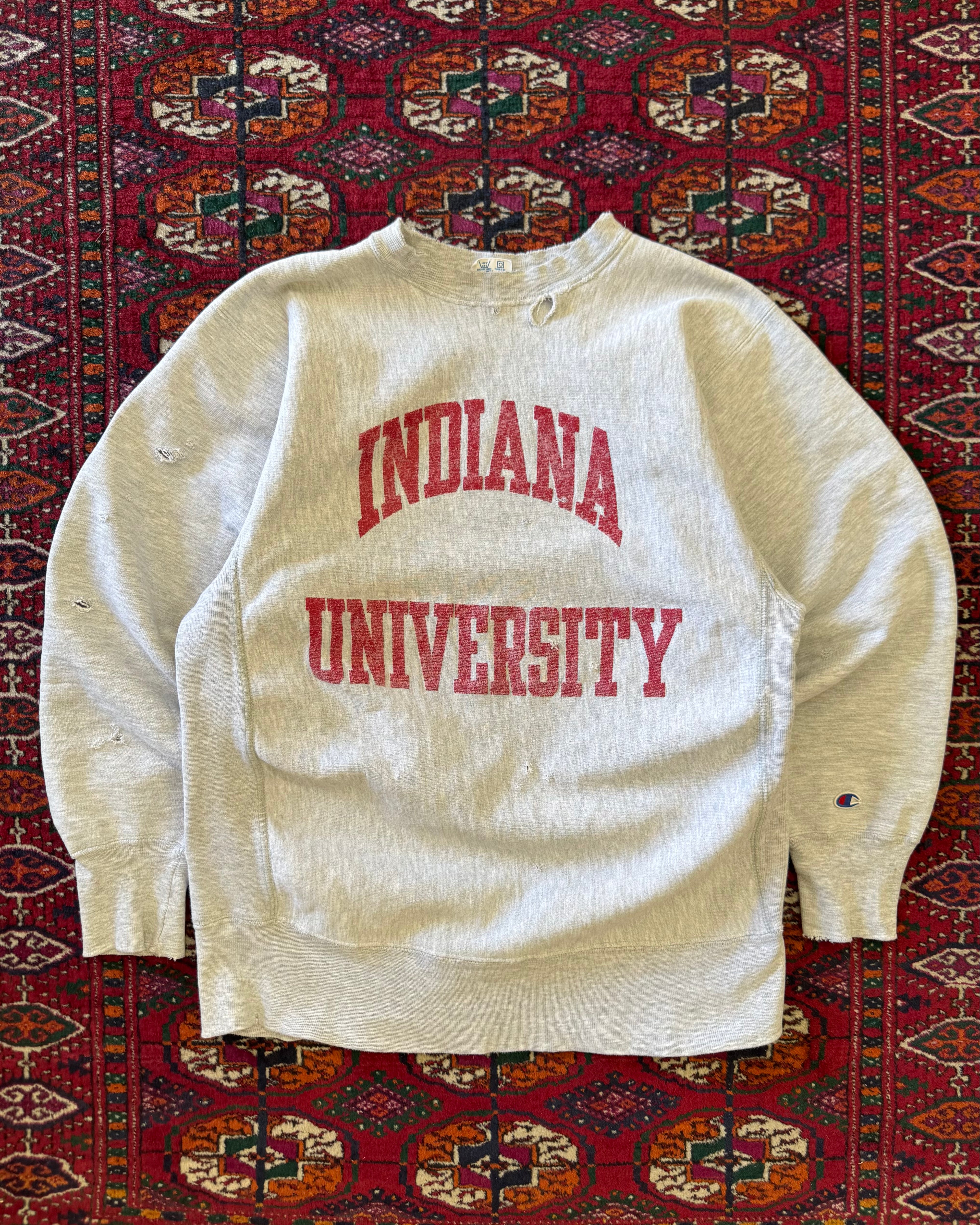 Vintage 1980s distress Indiana University Champion reverse weave ￼