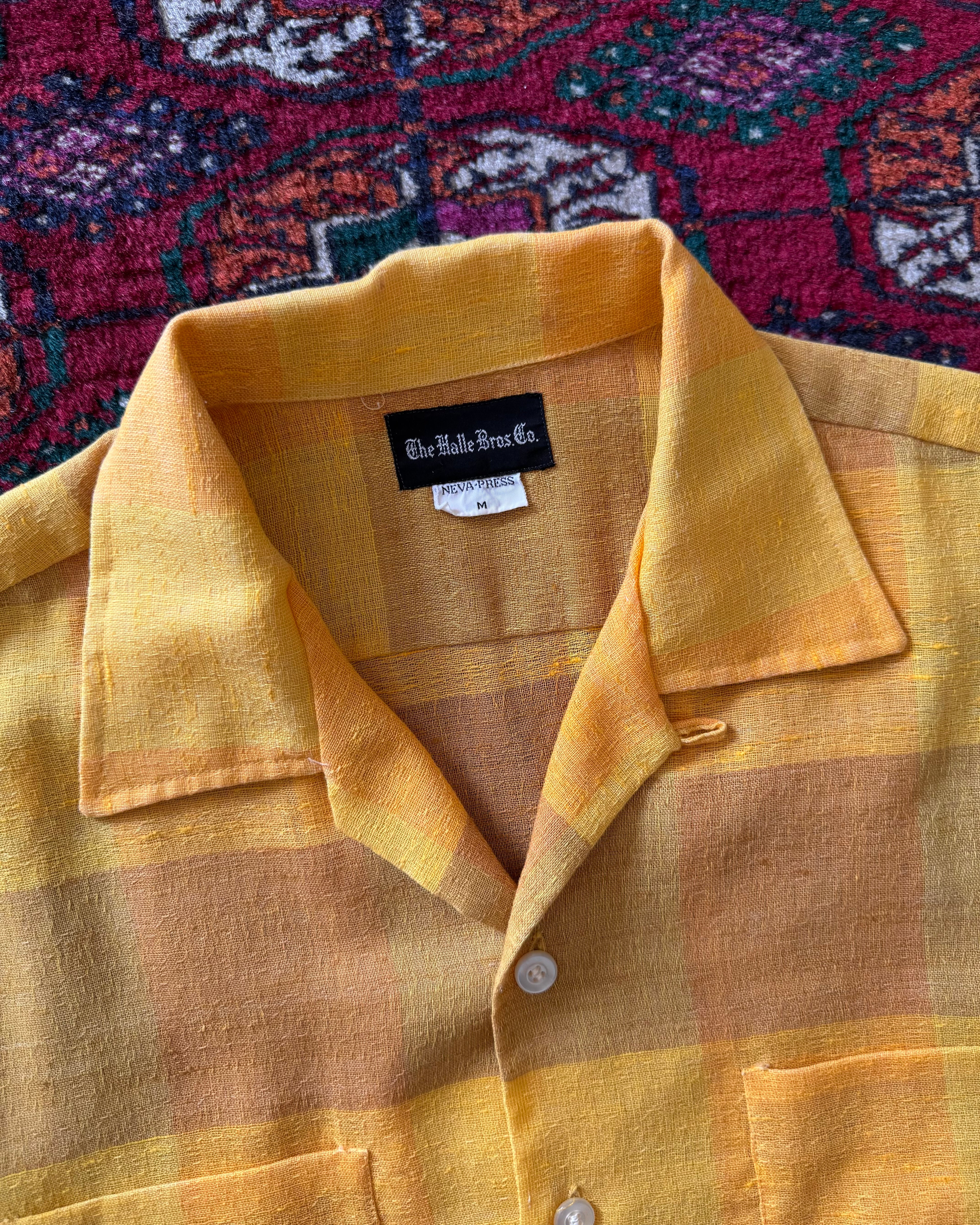 1960s plaid neva-press loop collar
