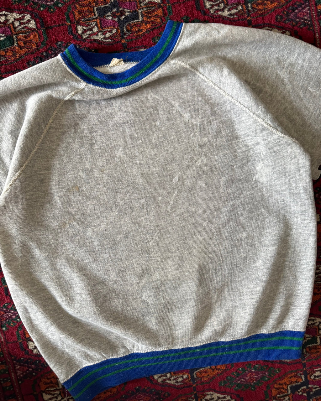 1970s paint splatter cut sweat