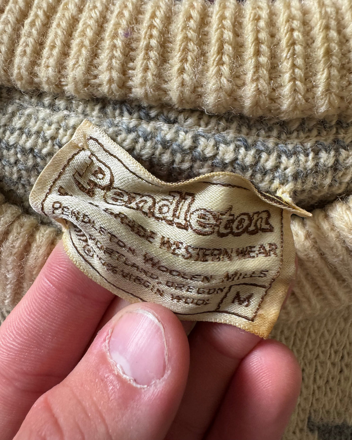 1970s Pendleton Aztec wool sweater￼