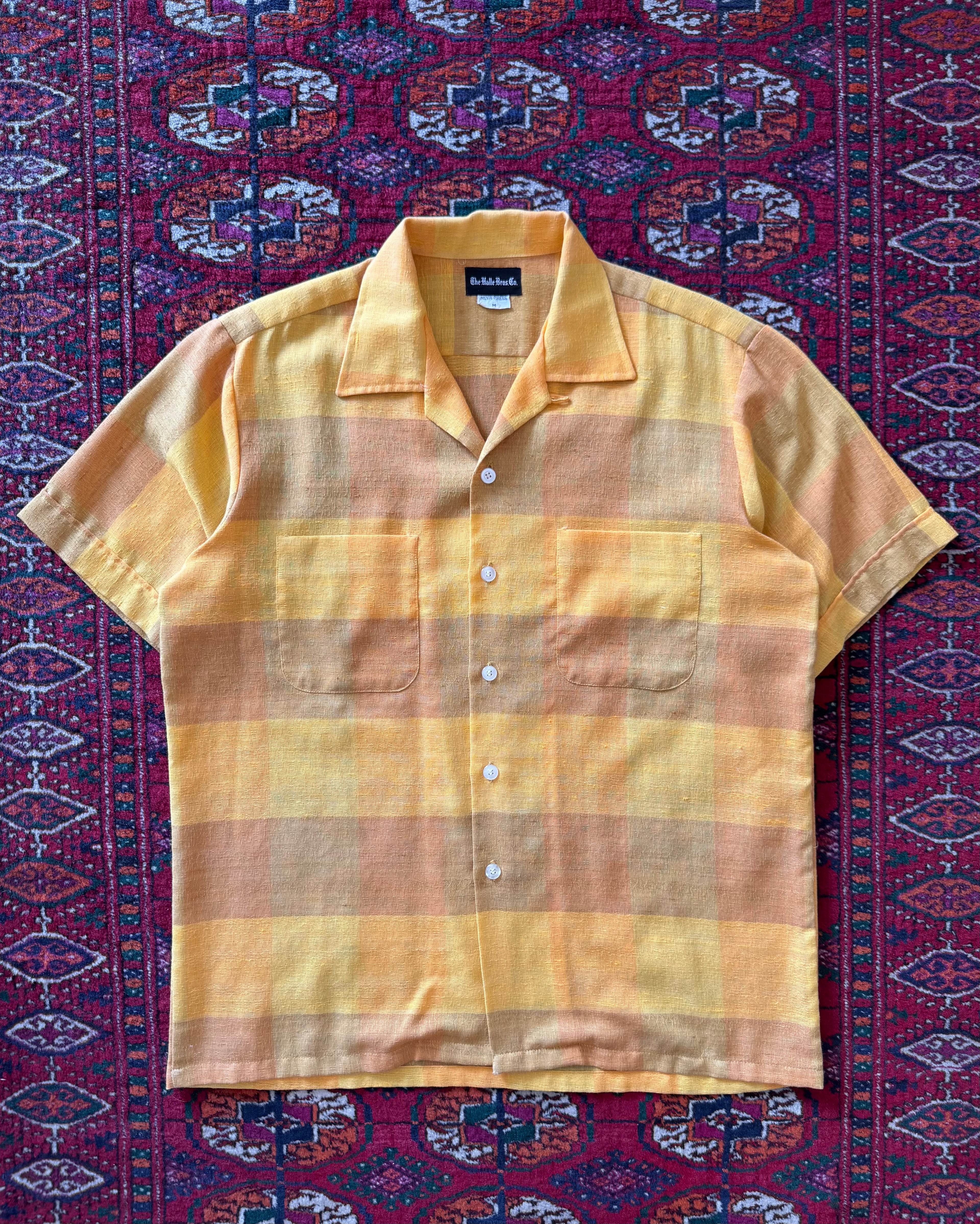 1960s plaid neva-press loop collar
