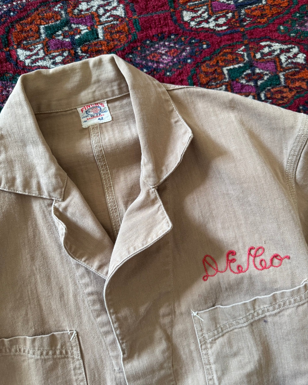 1940s Finicks Red Bar beige hbt labor coat