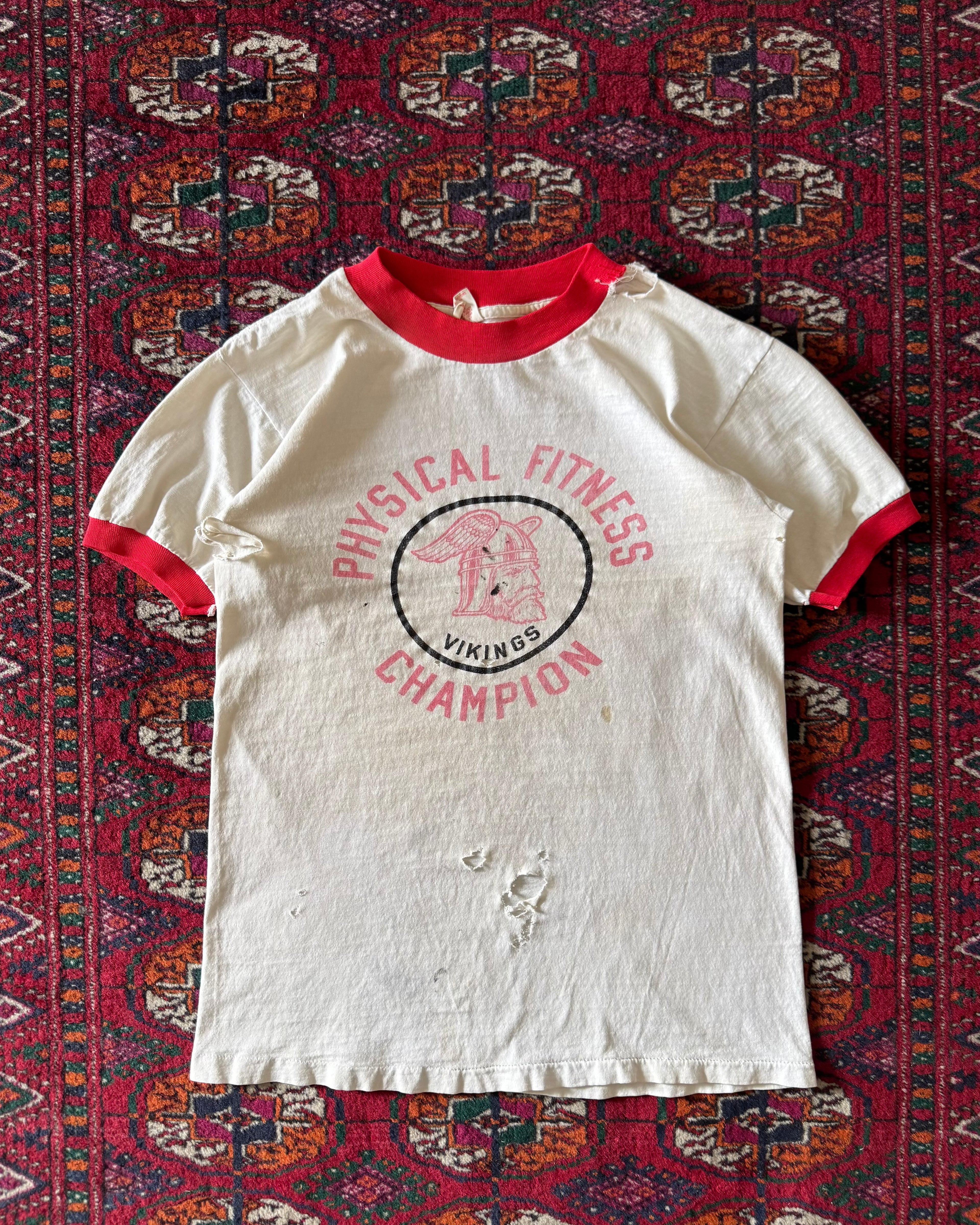 1970s/80s distressed Vikings Fitness ringer ￼