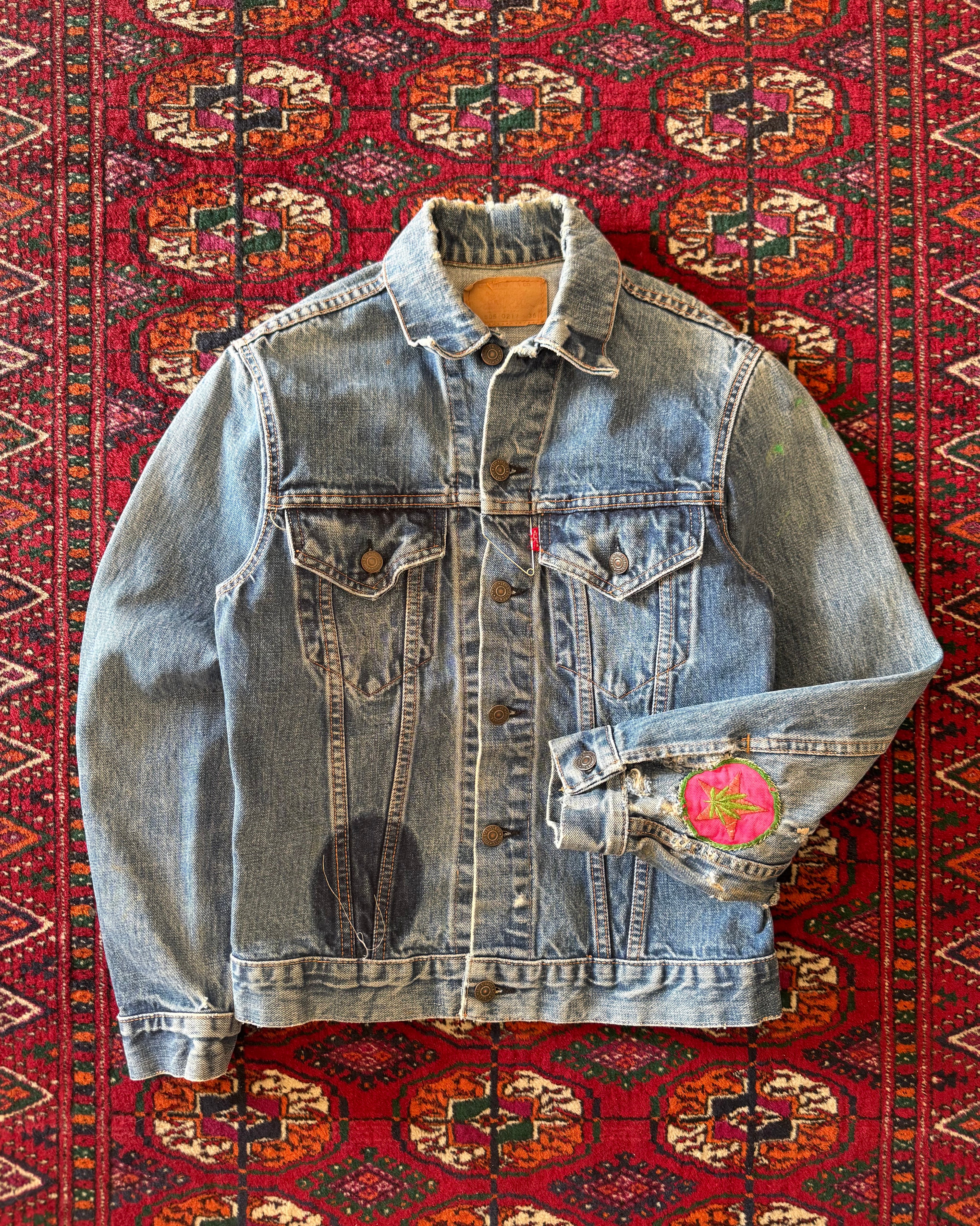 Vintage 1960s/70s Levi’s 70505-0217 big E denim jacket with patches