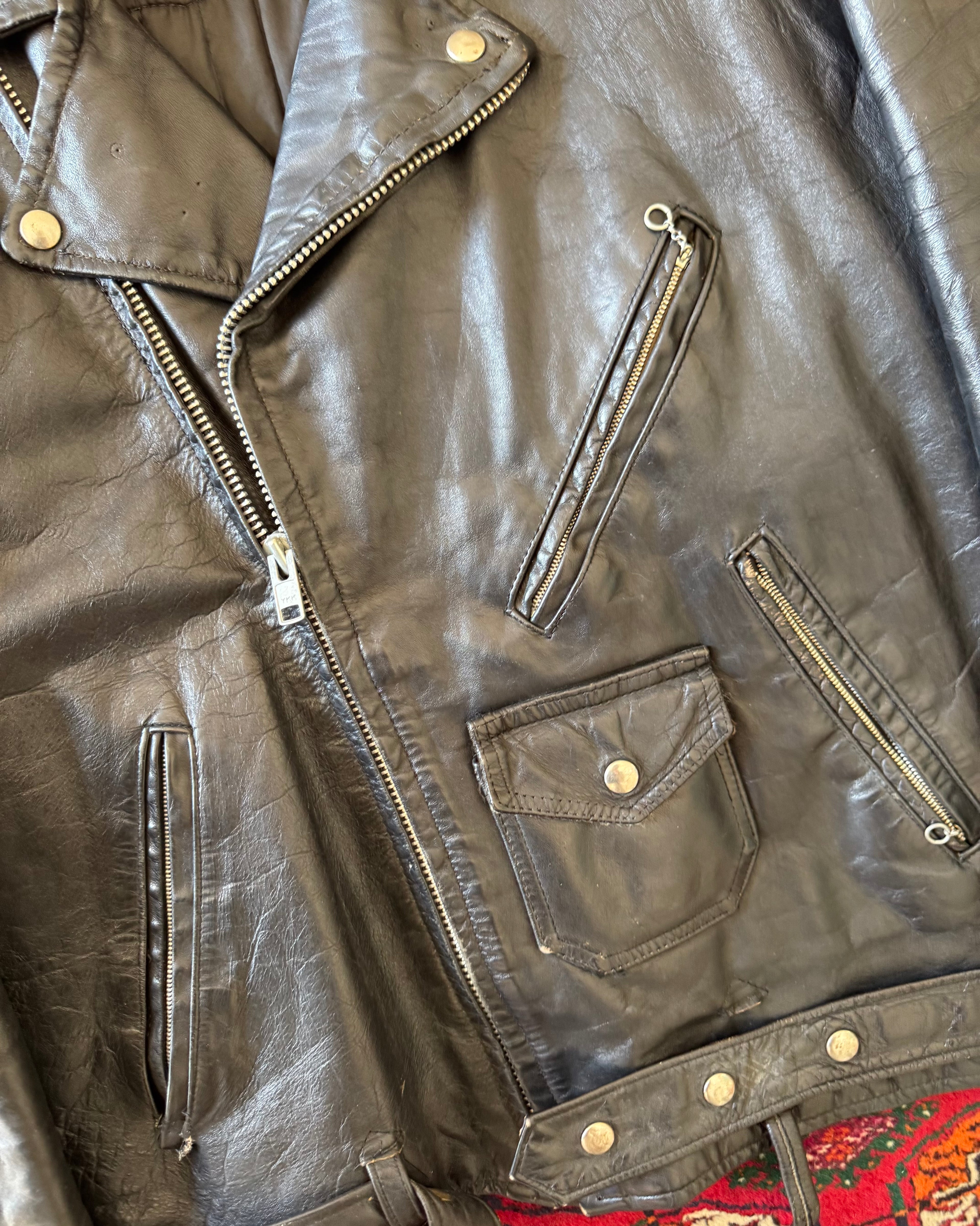 Vintage 1970s/60s genuine leather Yamaha riding jacket￼