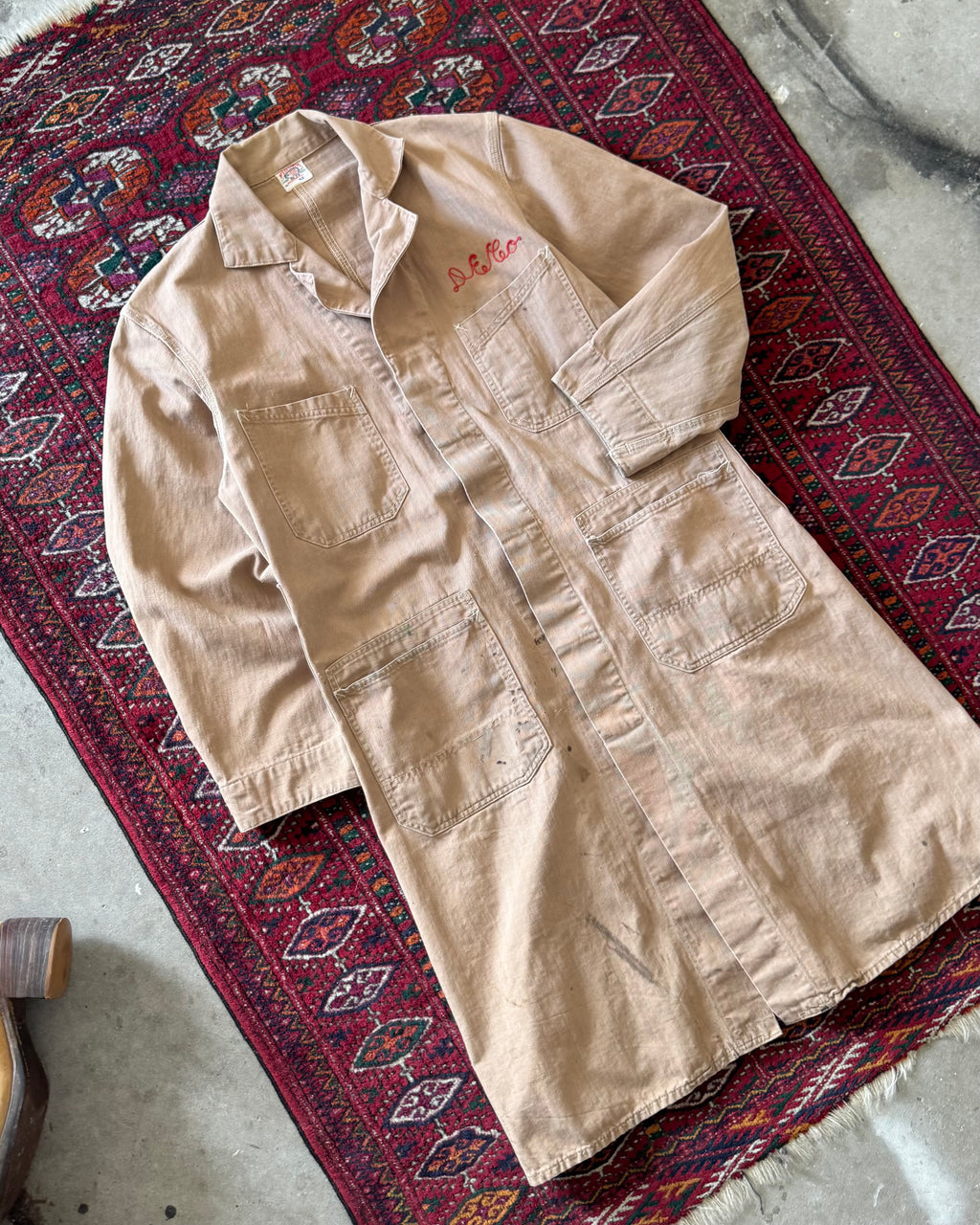 1940s Finicks Red Bar beige hbt labor coat