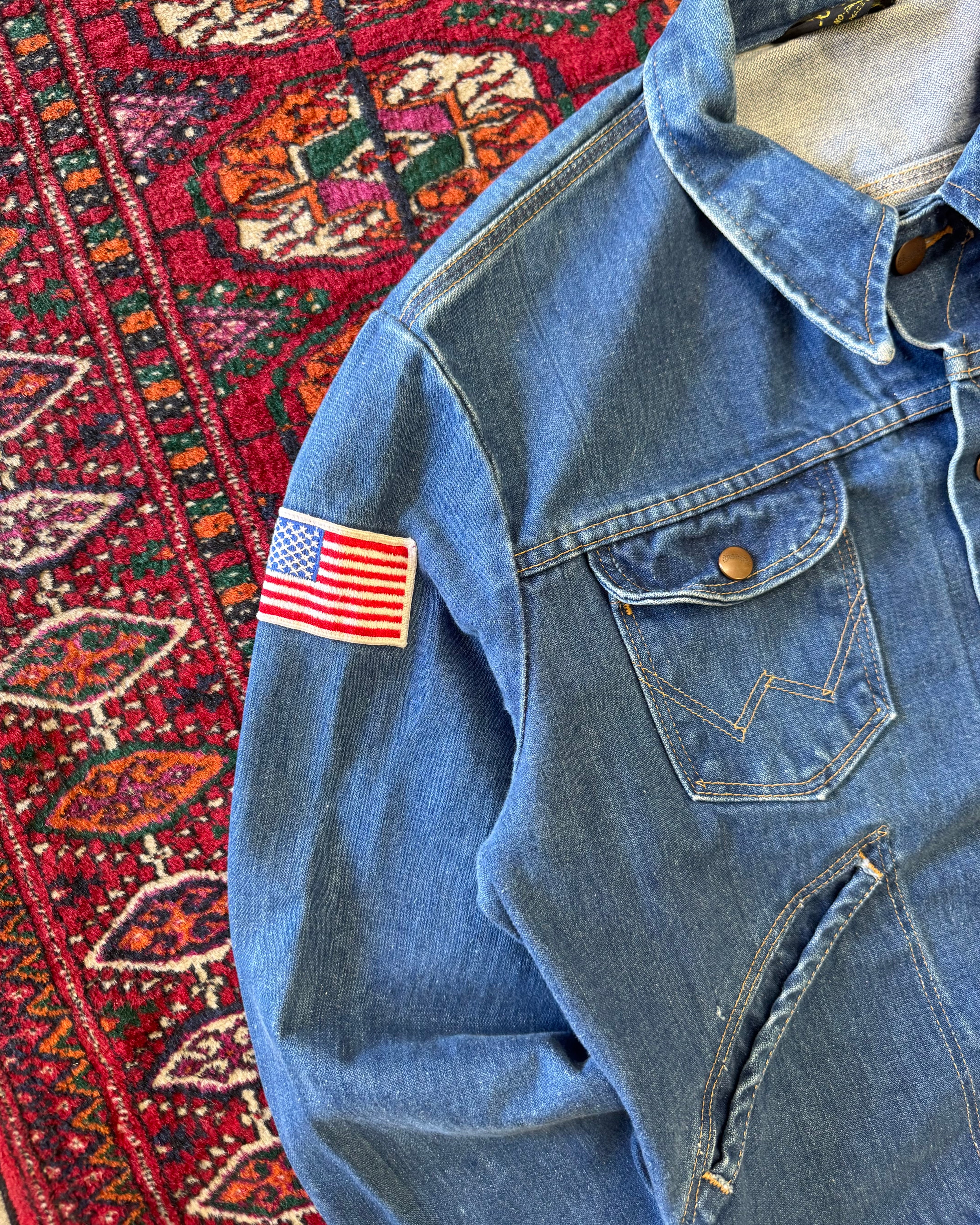 Vintage 1980s/70s wrangler no fault denim jacket