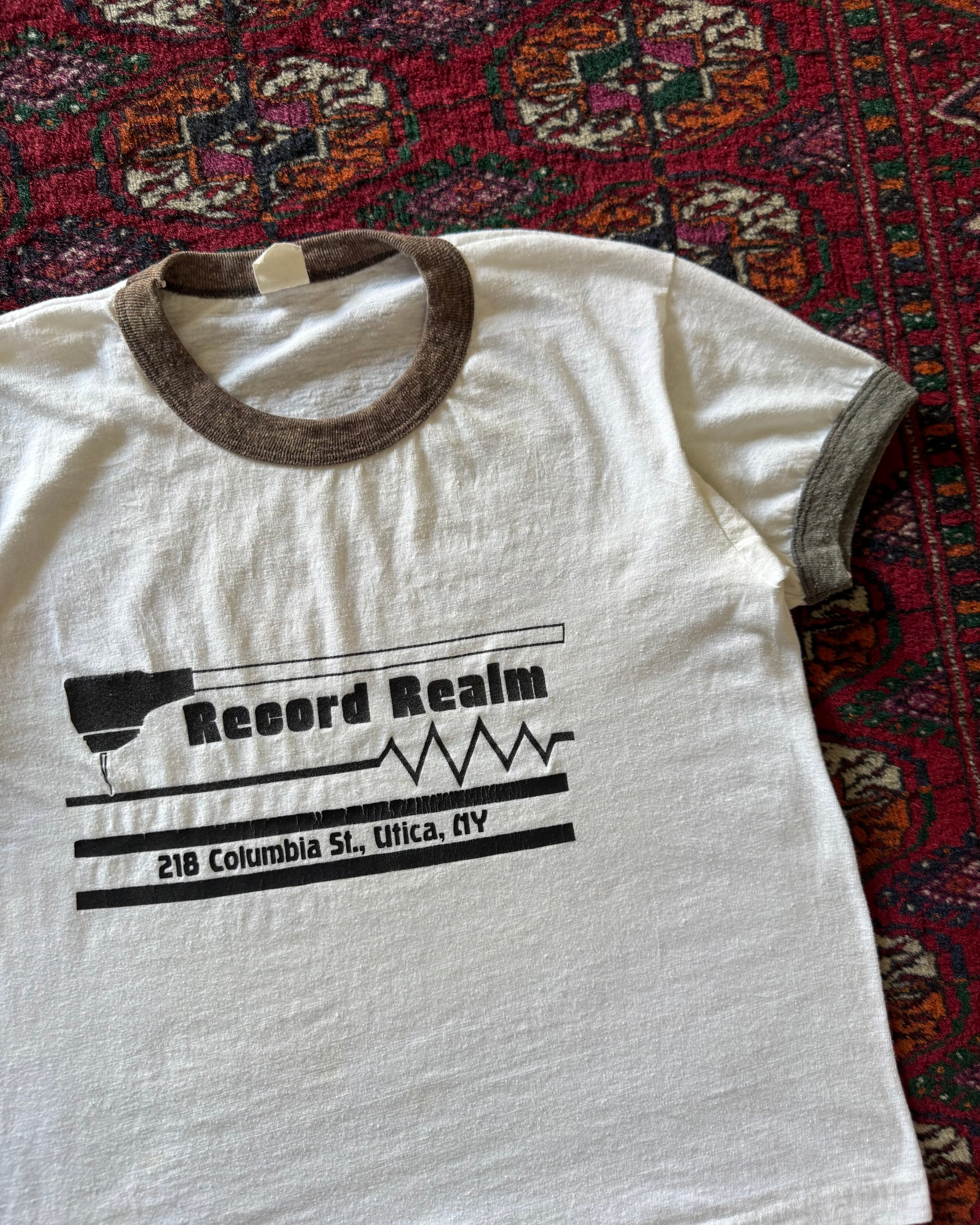 1980s Brooklyn record shop ringer