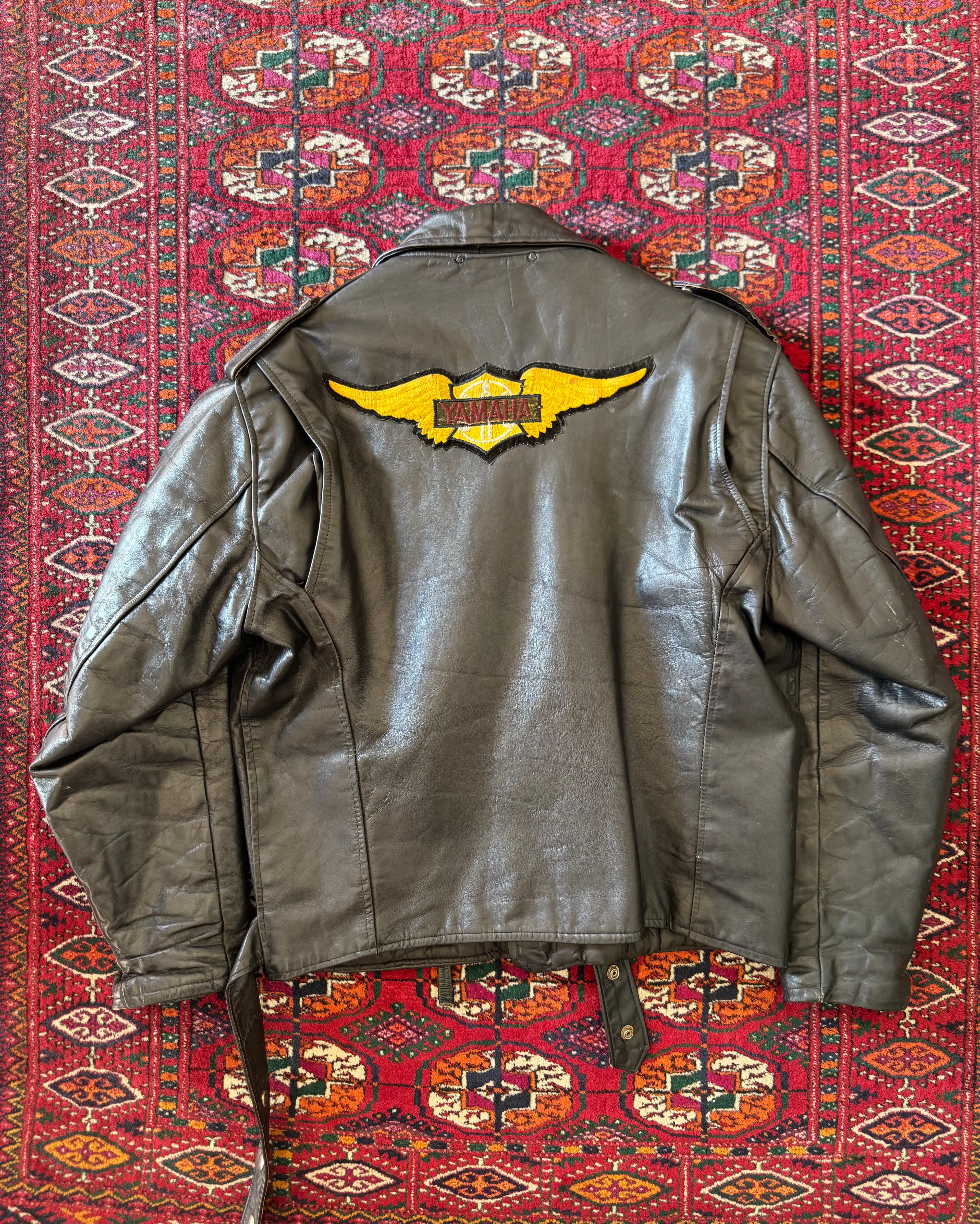 Vintage 1970s/60s genuine leather Yamaha riding jacket￼