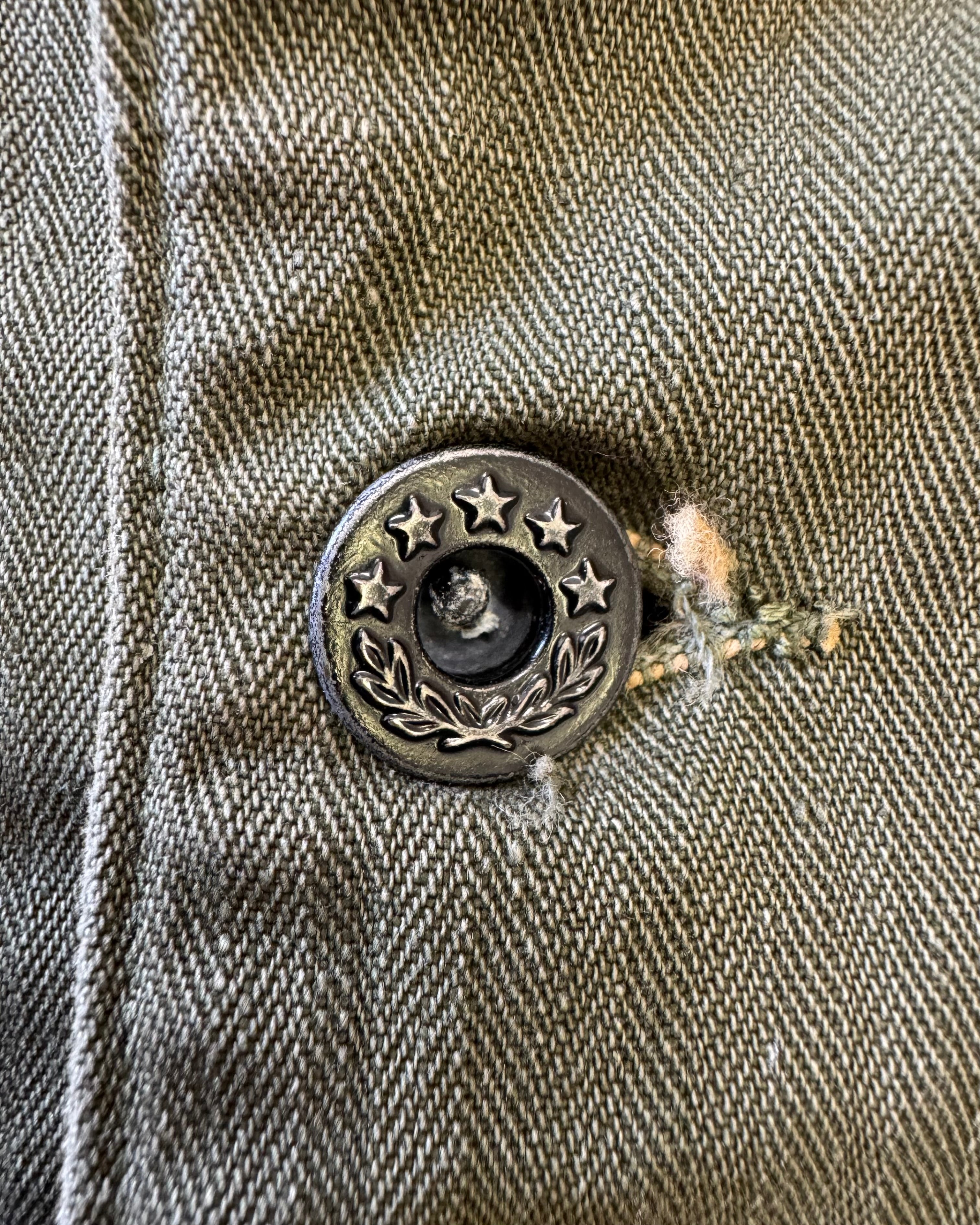 Vintage World War II era, donut button, HBT custom drawn senior jacket  ￼