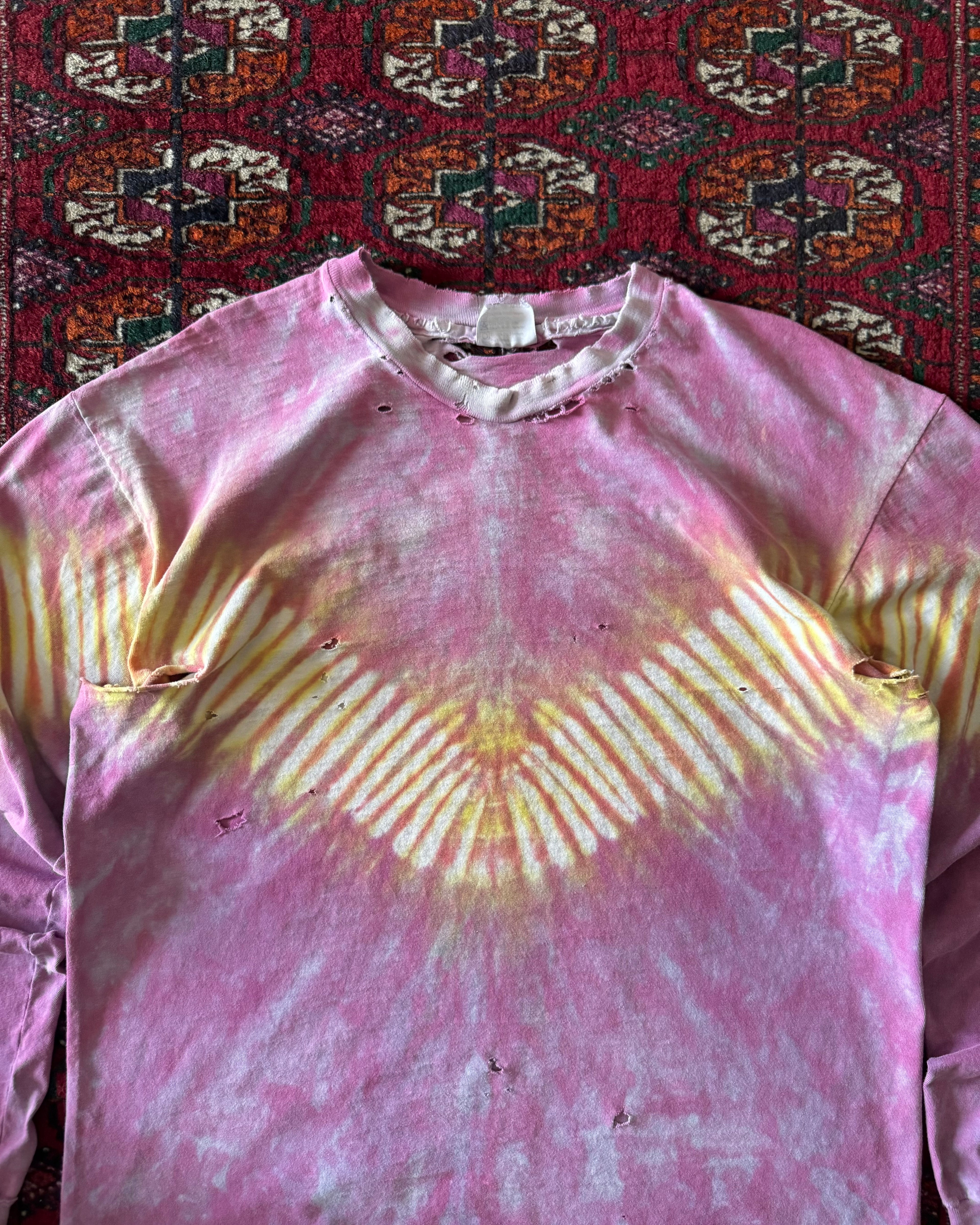Vintage 1980s heavily faded and distressed tie-dye long sleeve ￼