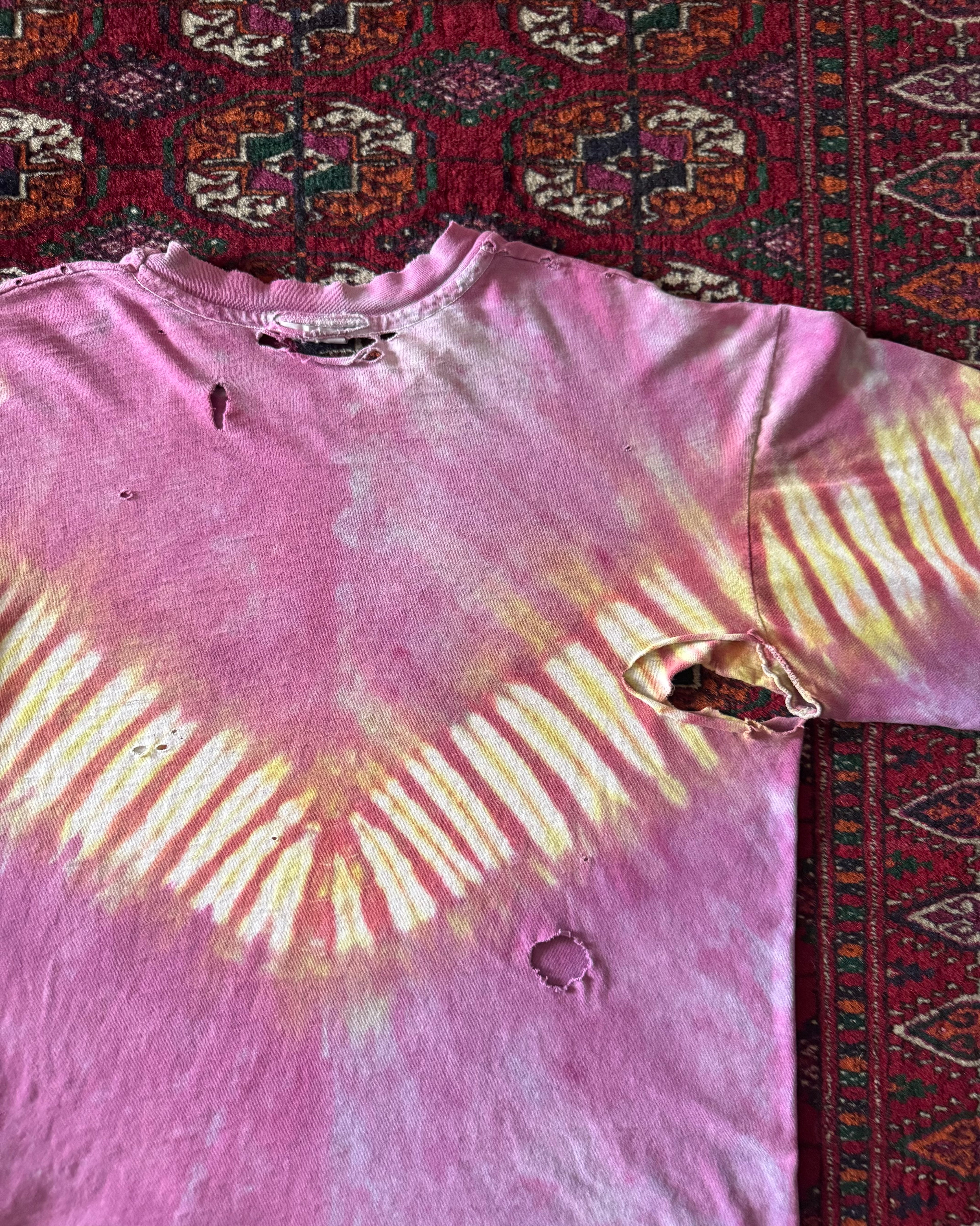 Vintage 1980s heavily faded and distressed tie-dye long sleeve ￼
