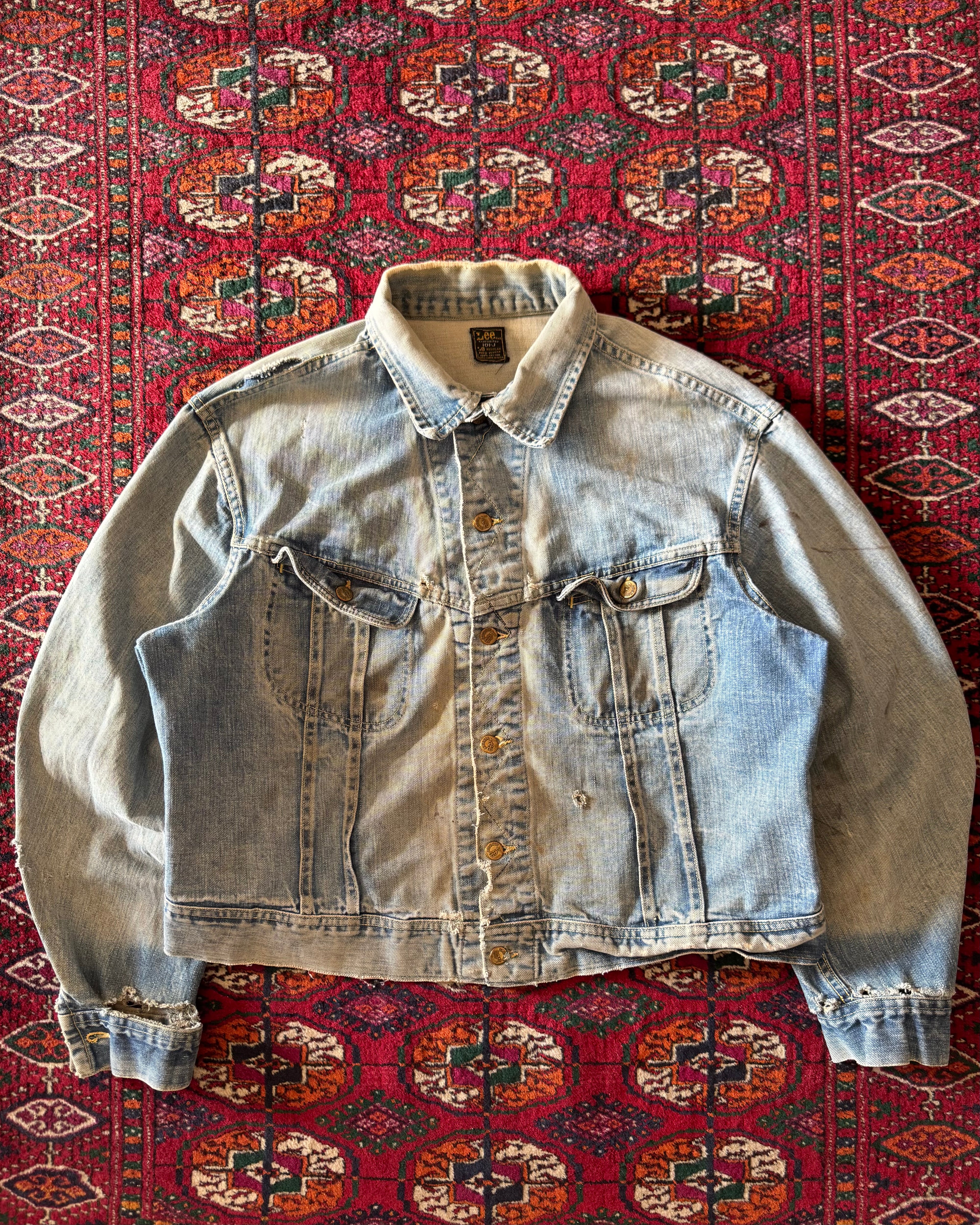 Heavily distressed, 1960/70s Lee standardized 101J denim jacket￼