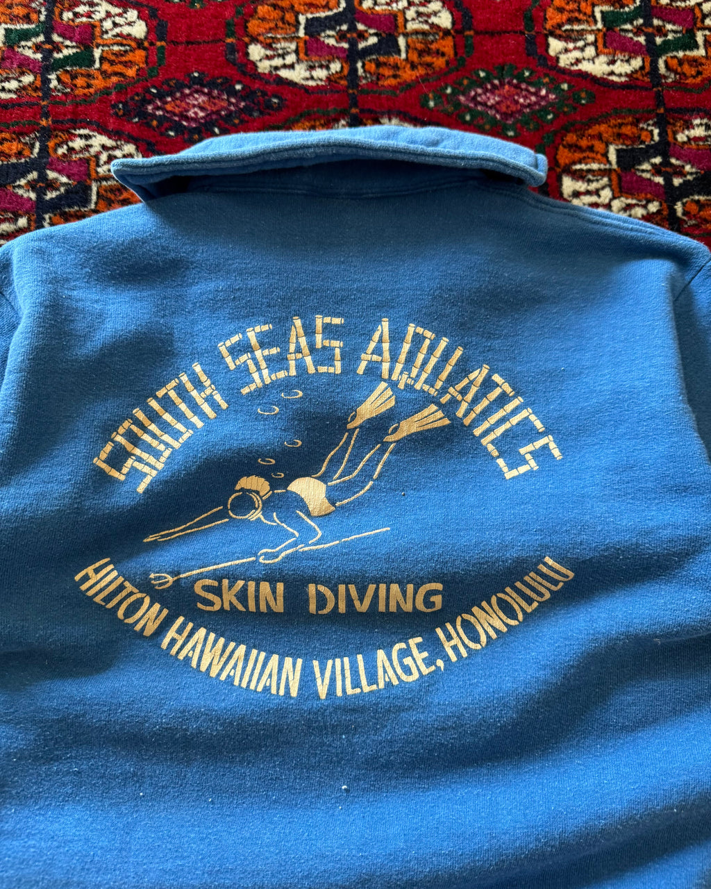 1950s Hawaiian diving sweat