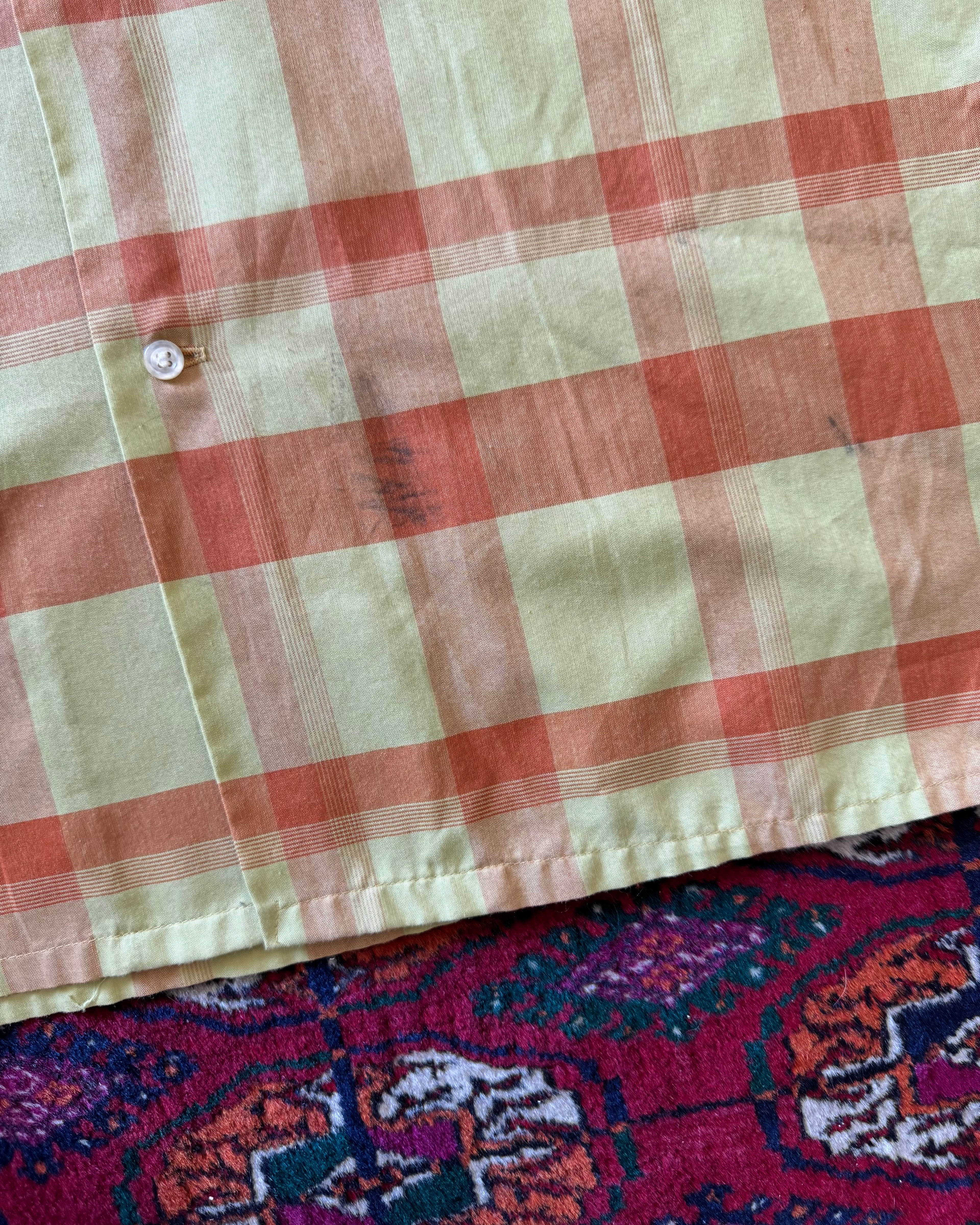 1960s Loop collar plaid shirt