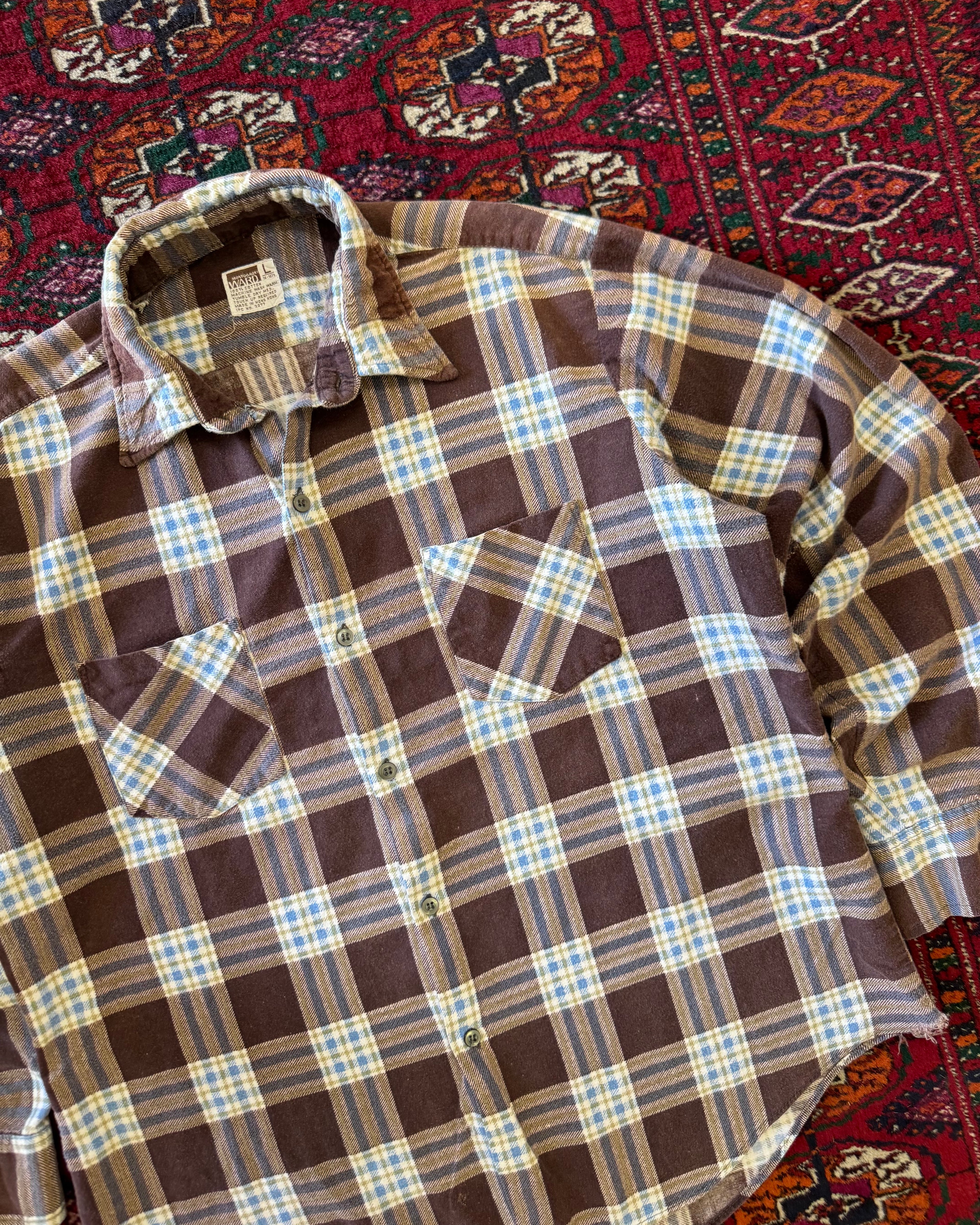Vintage 1960s Montgomery Ward flannel ￼