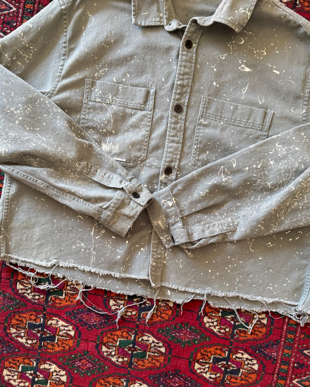Vintage 1980s French work jacket cropped with heavy paint splatter ￼