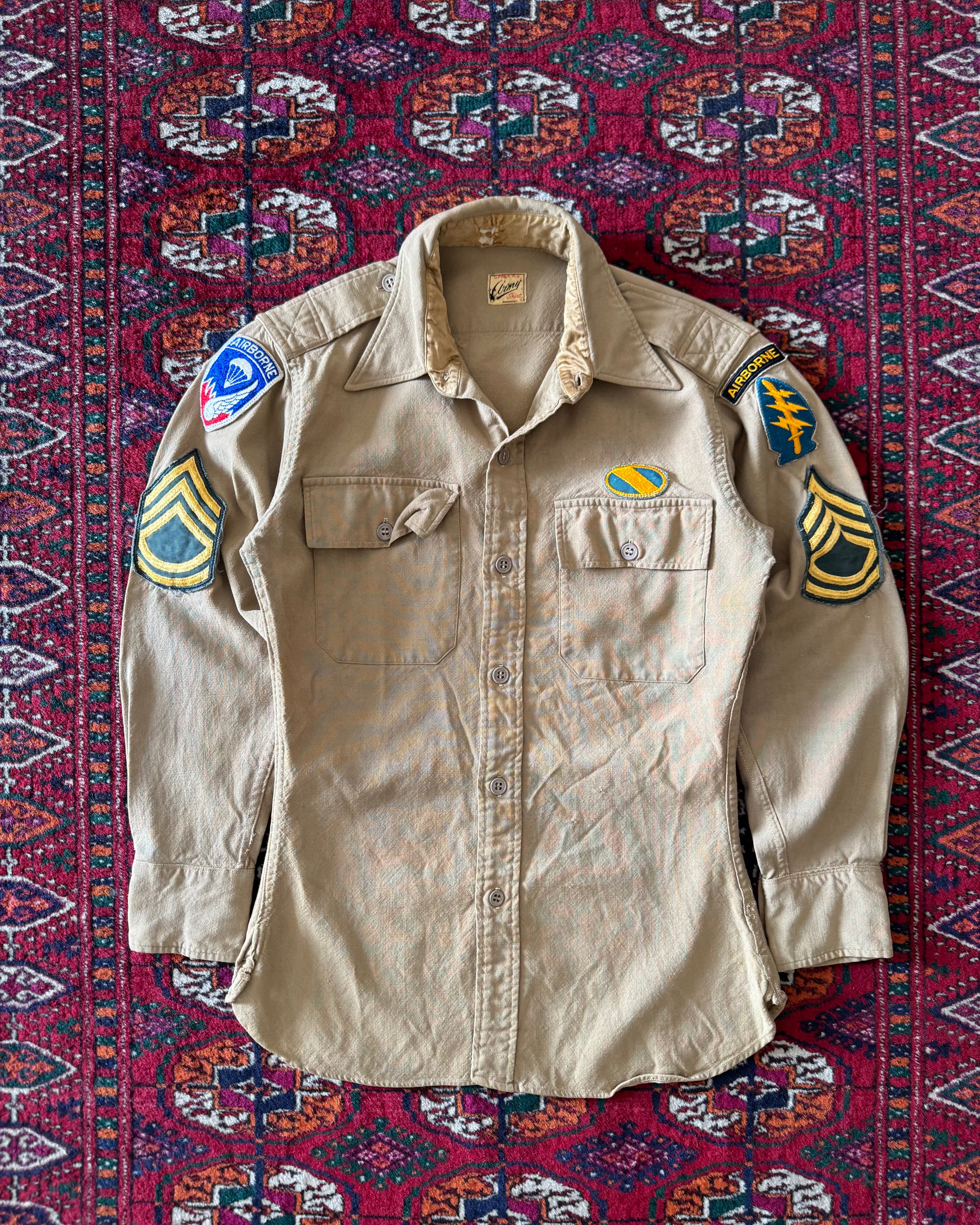 Vintage World War II officers, army shirt with airborne and special forces division patches ￼