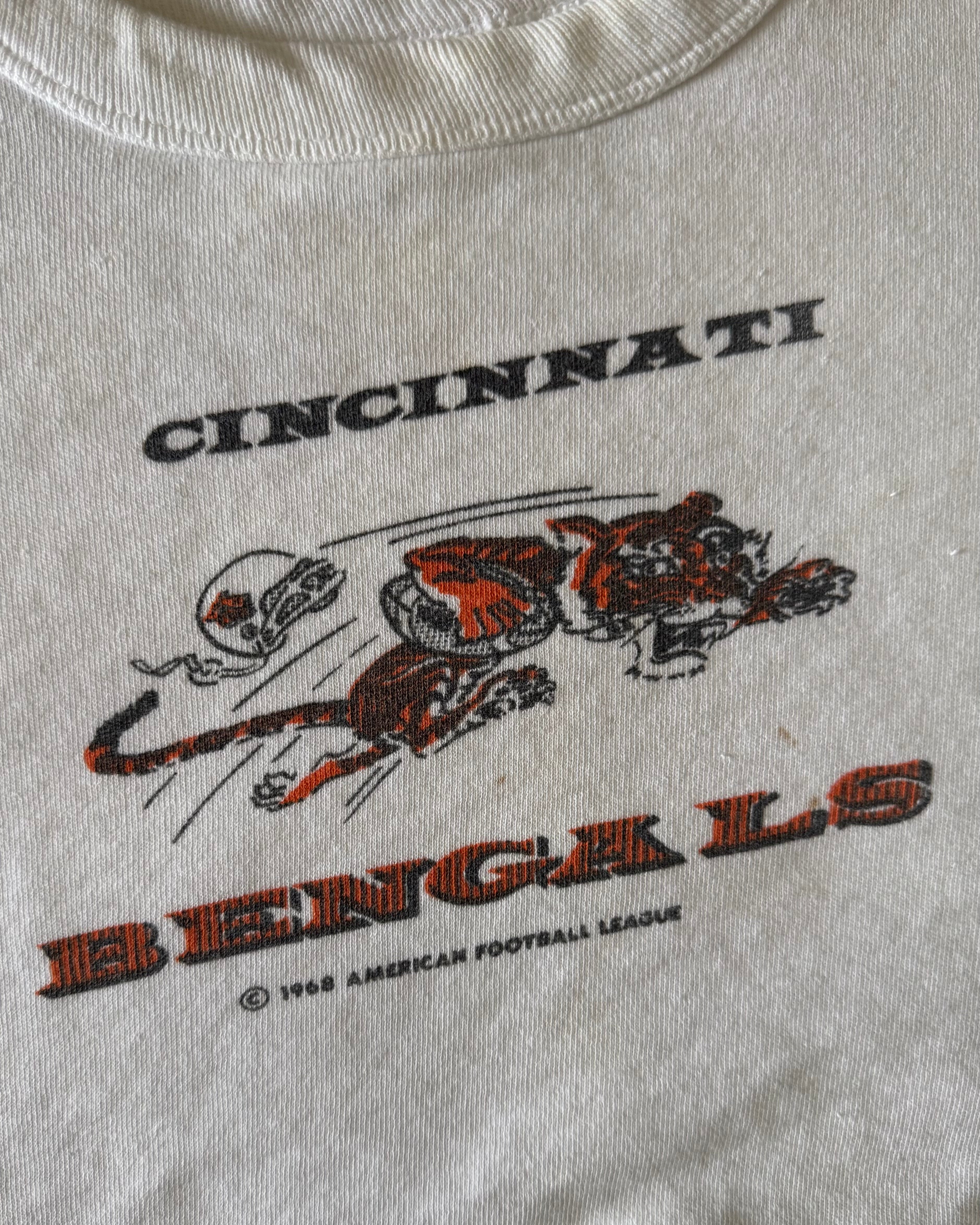 Vintage 1968 Cincinnati Bengals cut off sweat ￼