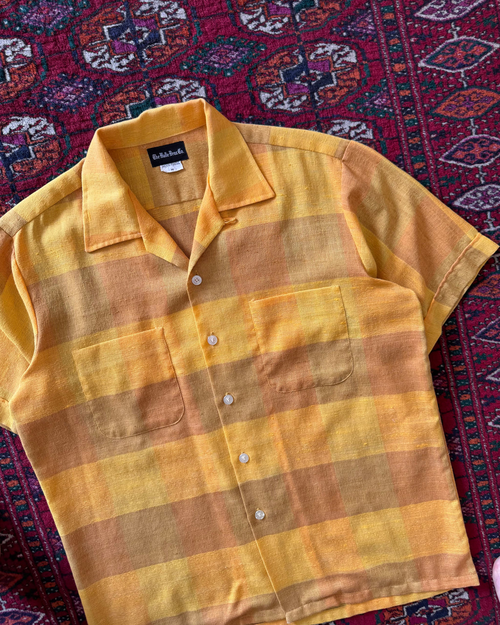 1960s plaid neva-press loop collar