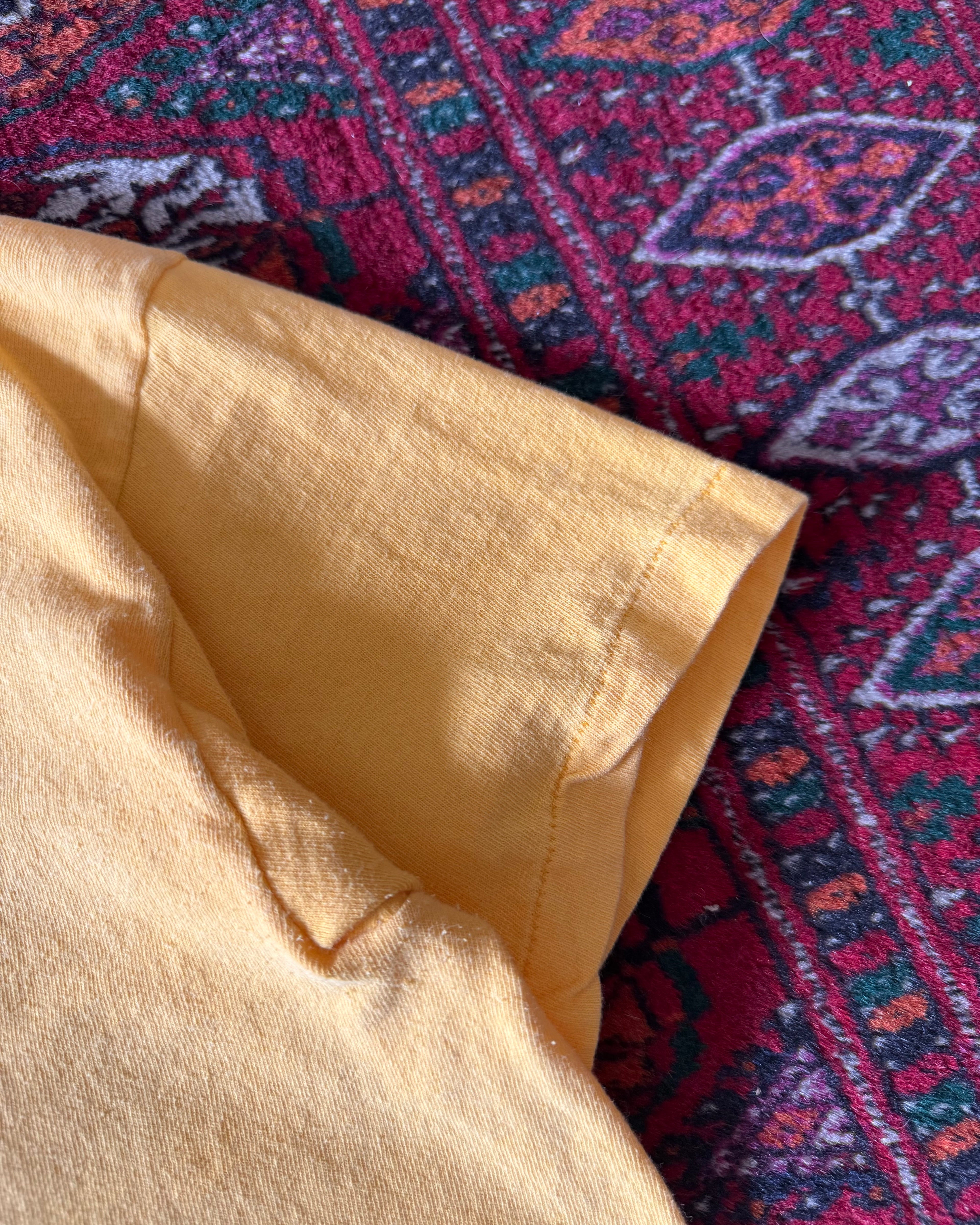 Vintage 1960s/70s Elvis Presley Russell athletic yellow photo print T-shirt