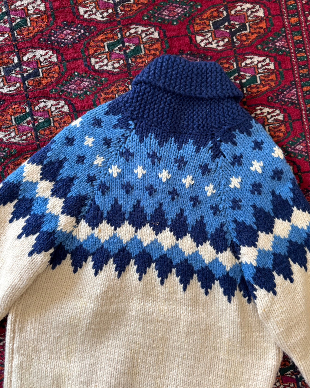 1950s Cowichan knit zip up sweater
