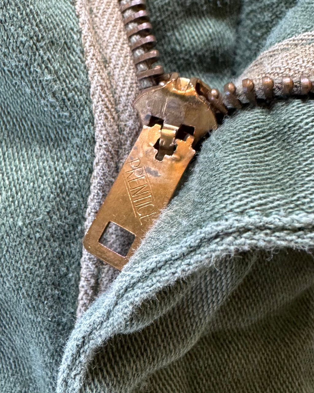 1970s zipper fly OG-107 fatigue pants